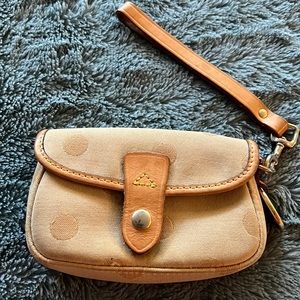 Dooney and Bourke Wrislet